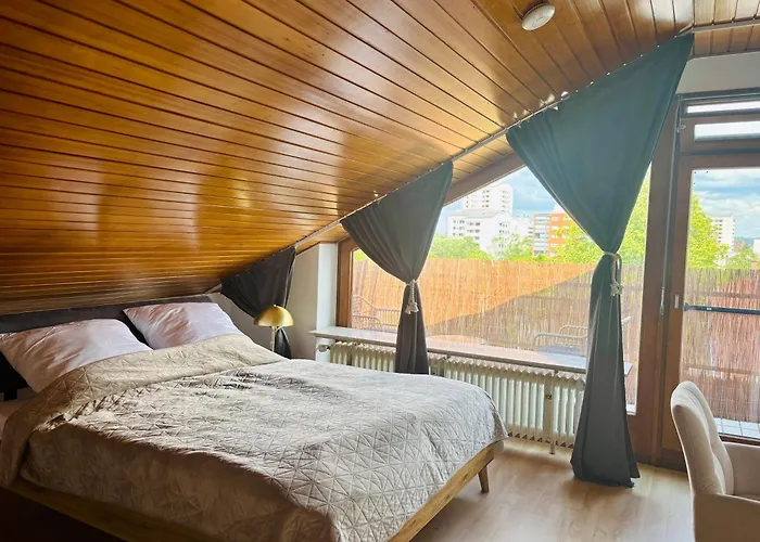 Cozy 1 Room Apartment Close To University